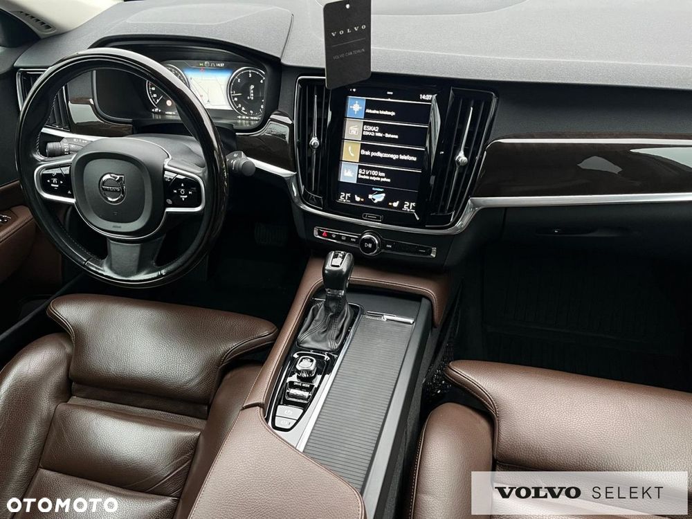 Volvo S90 - 12
