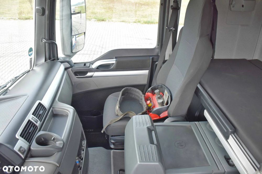 MAN TGS 26.440 * PK 27002 - SH E + JIB PJ060 A + PILOT / 6x4 - 10