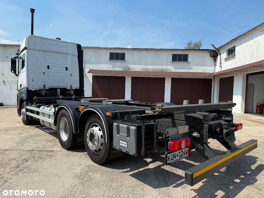 Mercedes-Benz ACTROS 2540 - 12