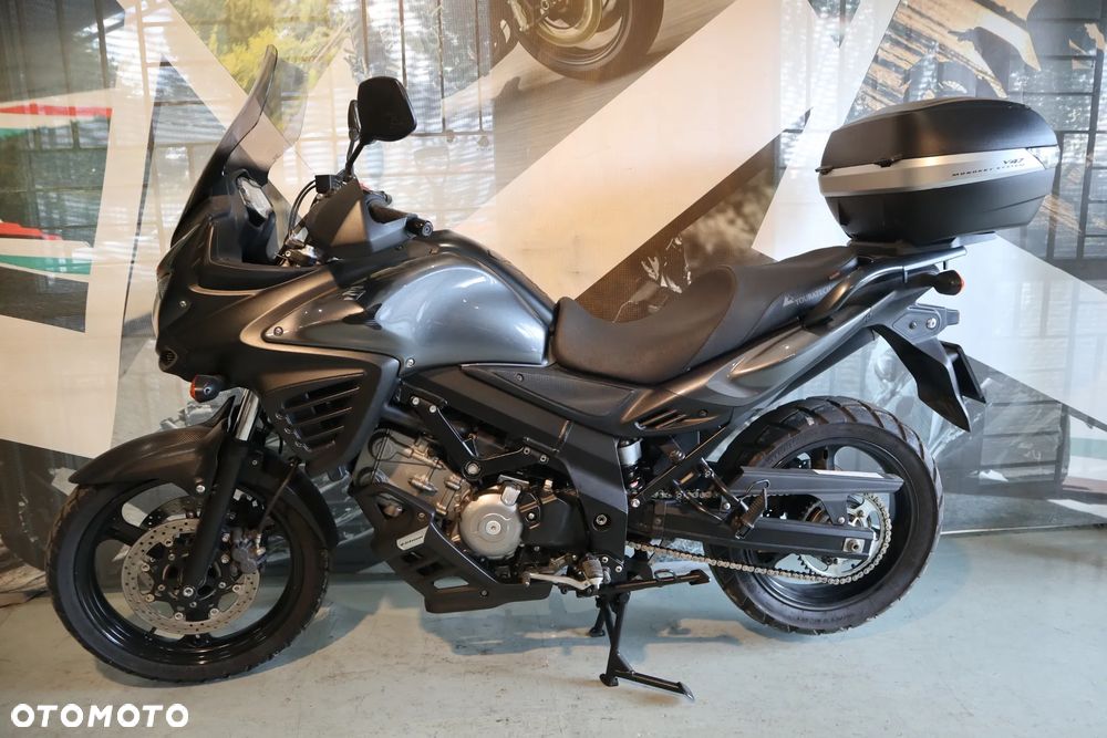 Suzuki V-STROM - 4