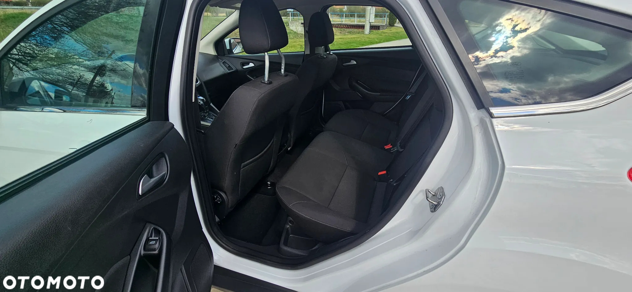 Ford Focus 1.0 EcoBoost Active - 15