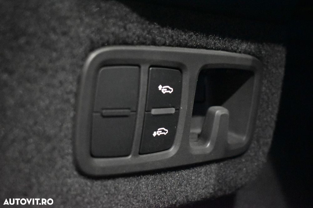 Lamborghini URUS - 23