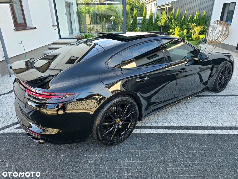 Porsche Panamera - 18