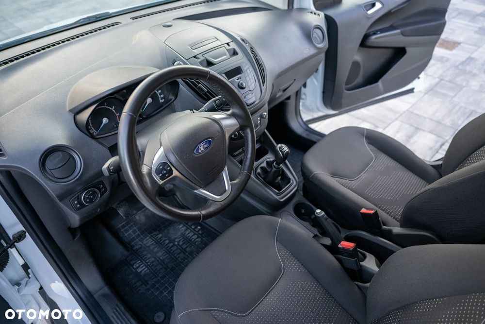 Ford Transit Courier 1.0 EcoBoost Ambiente - 15