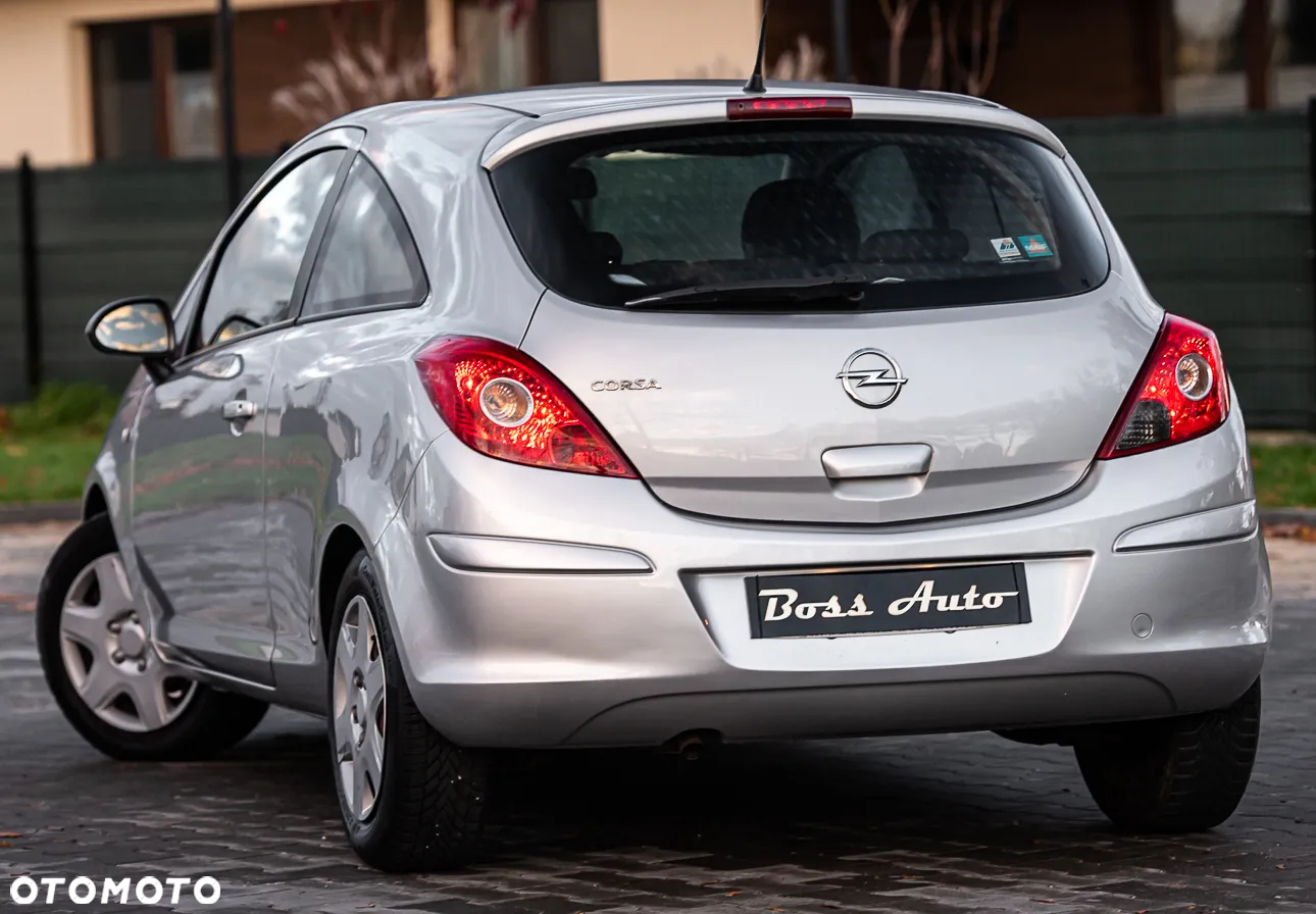 Opel Corsa 1.2 16V Enjoy - 8