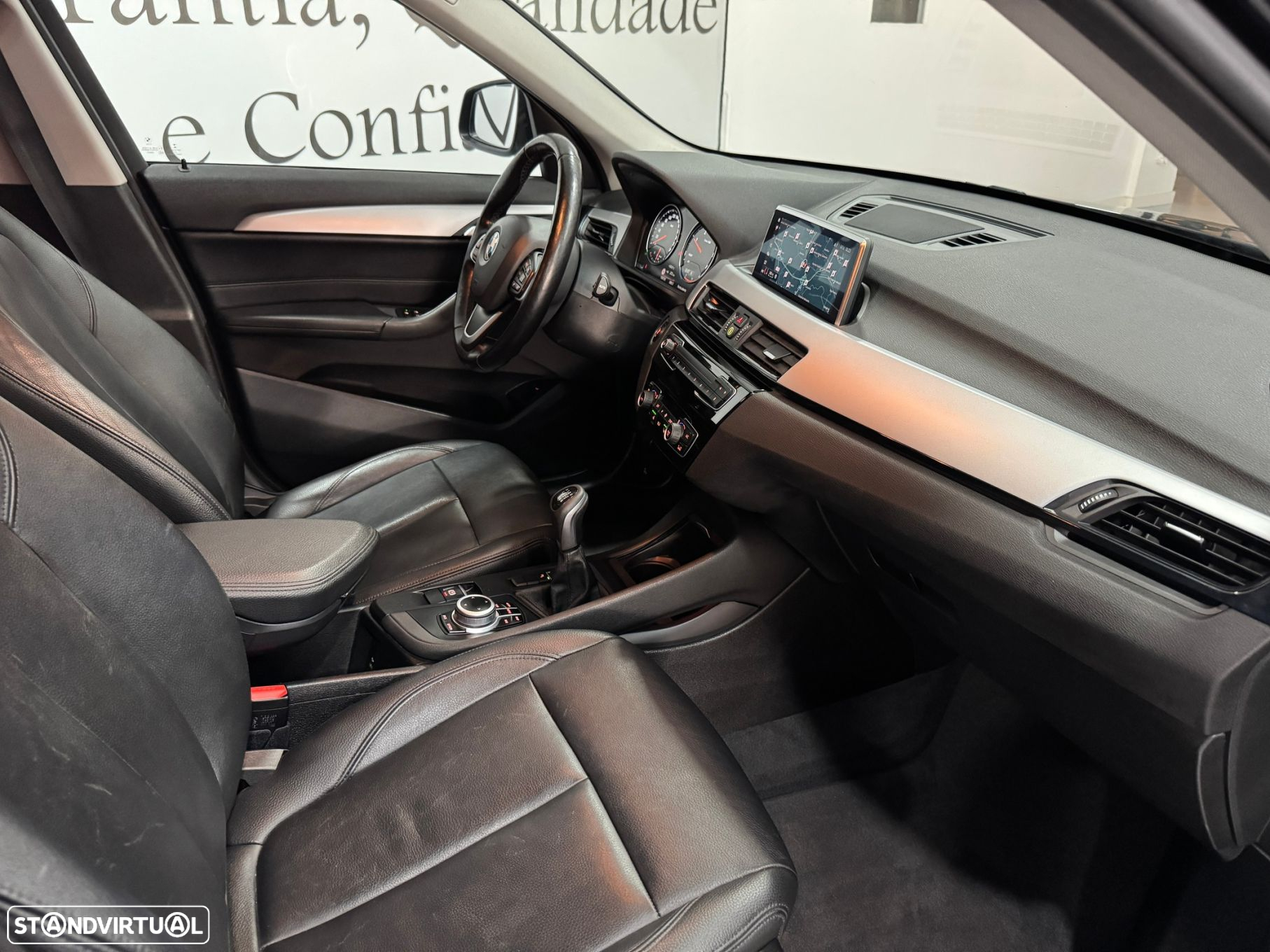 BMW X1 16 d sDrive Advantage - 36