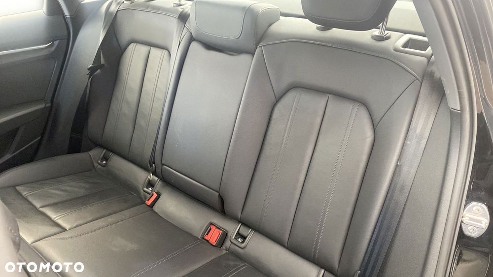 Audi A3 Limousine 35 TFSI mHEV S tronic - 12