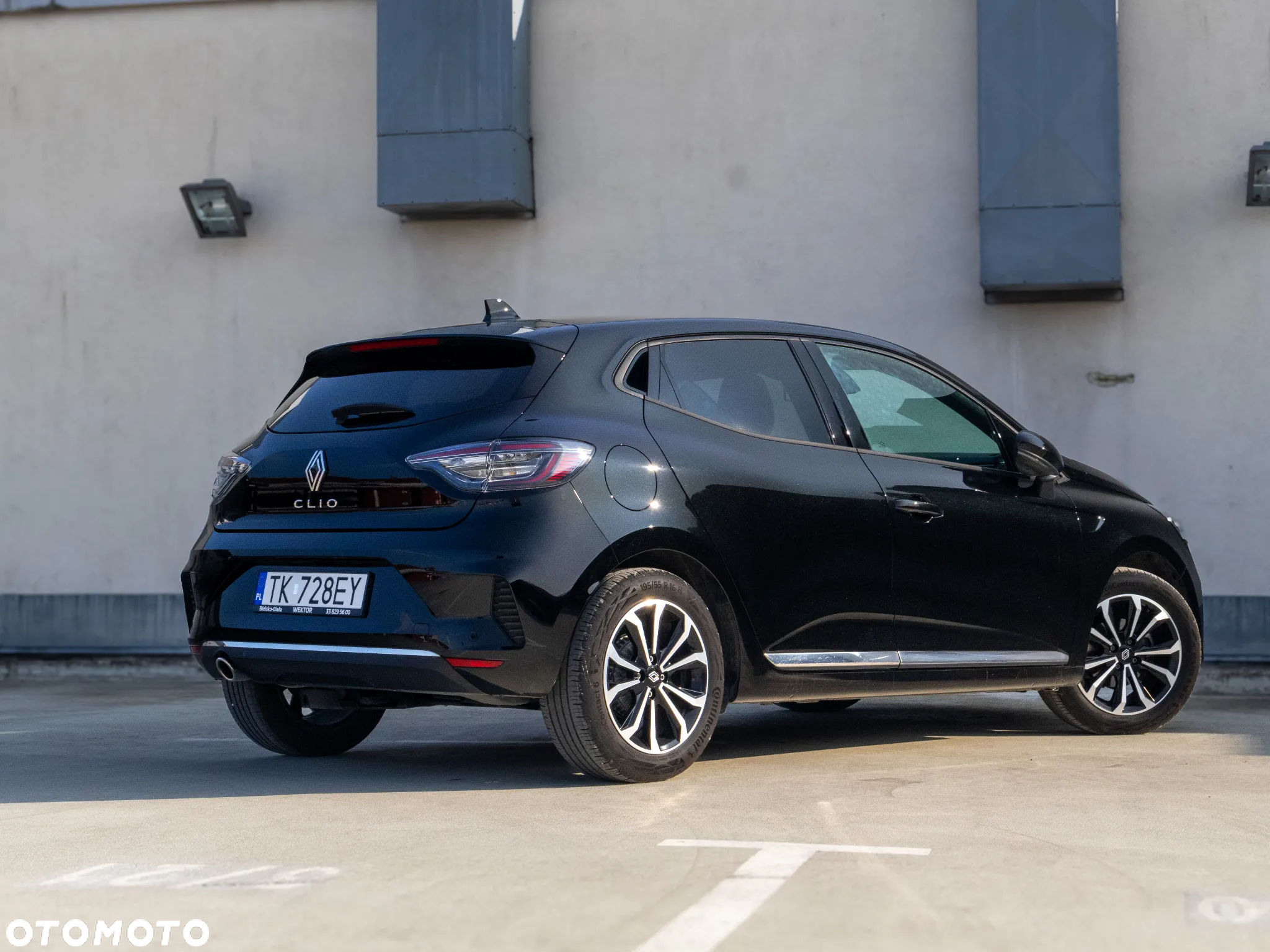 Renault Clio - 11