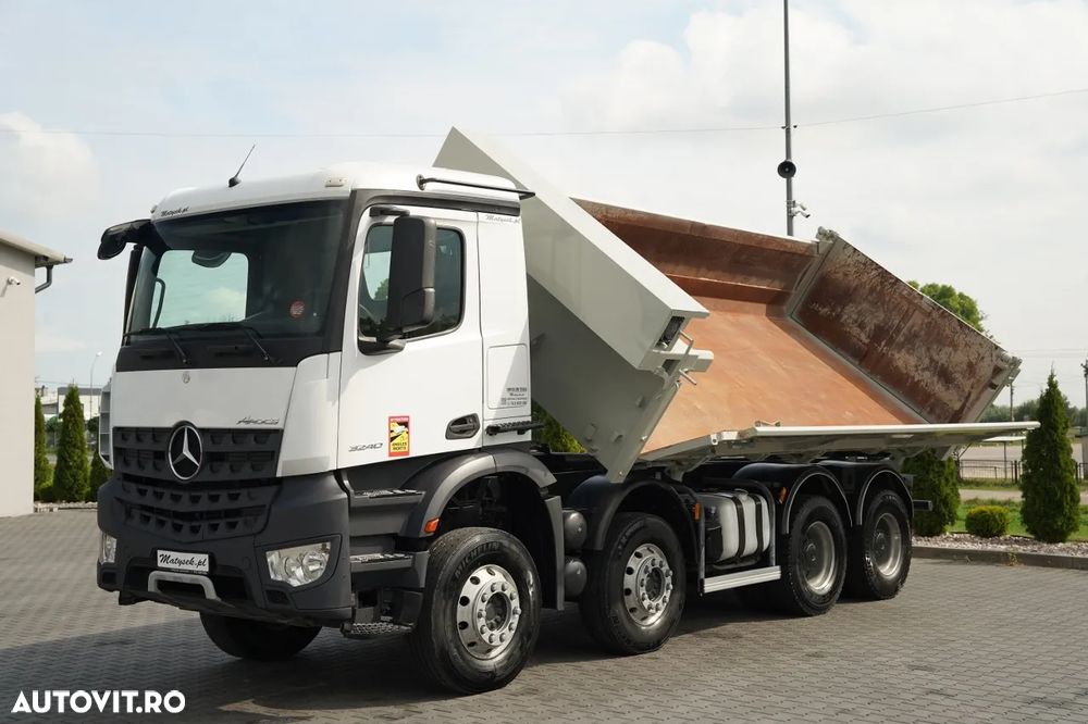 Mercedes-Benz AROCS 3240 / 8x4 / BASCULARE BILATERALĂ - 5,7 M / OBOR ȚIUNE LATERALĂ HIDRAULICĂ / AUTOMAT / EURO 6 / - 9