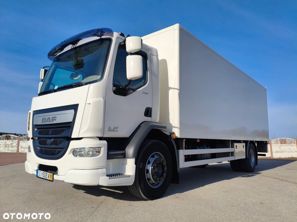 DAF DAF LF 250 / FA 290 / Izoterma / Winda / Holandia / Przebieg 241000 km /18 palet - 25