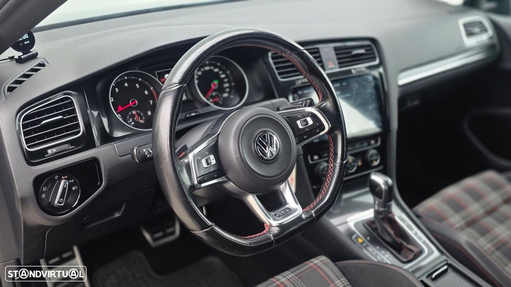 VW Golf 2.0 TSi GTi DSG Performance - 9