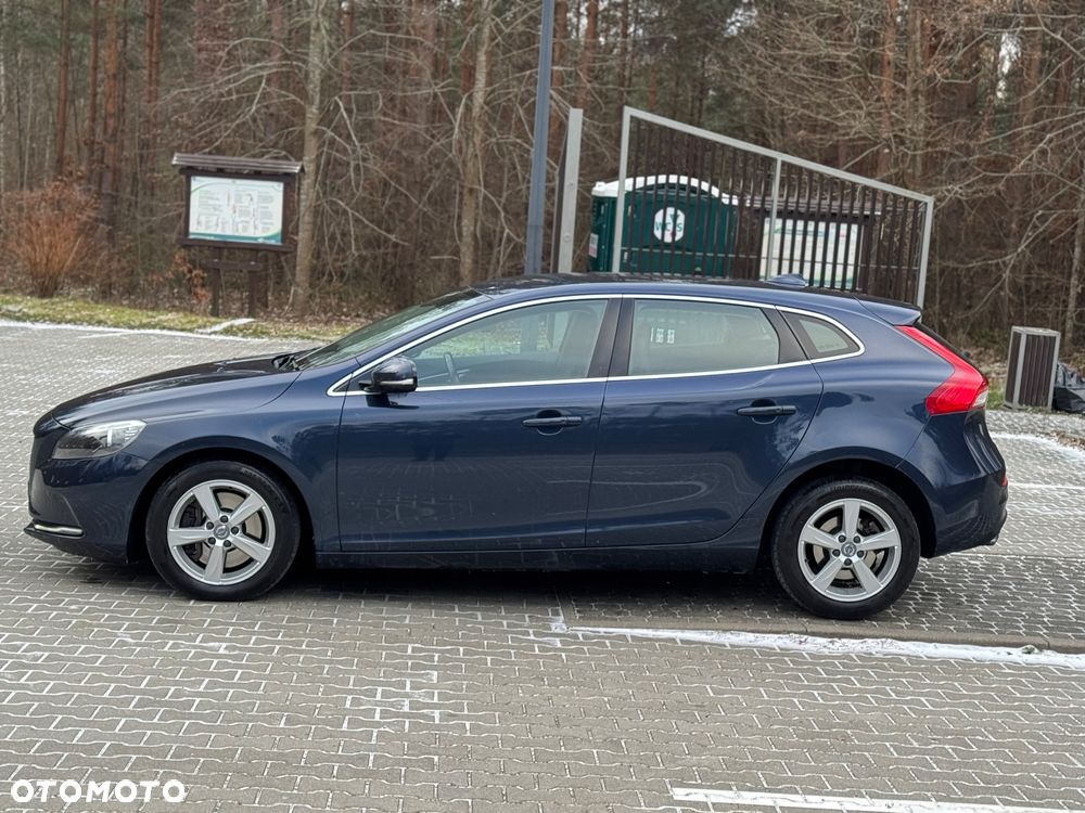 Volvo V40 D4 Summum - 12