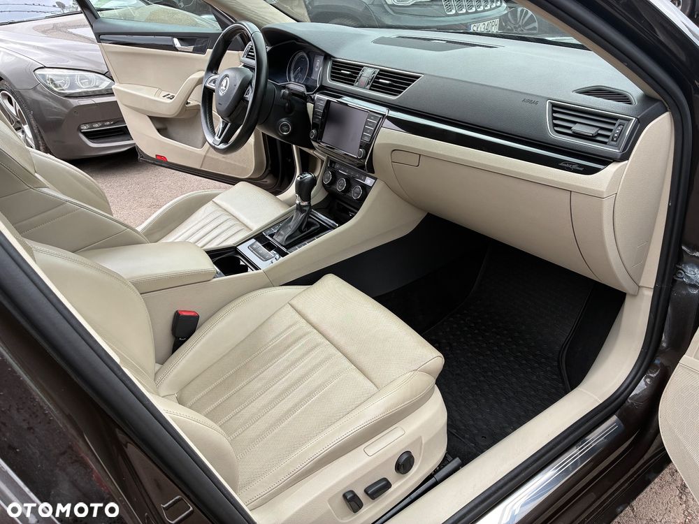 Skoda Superb 1.8 TSI L&K DSG - 14