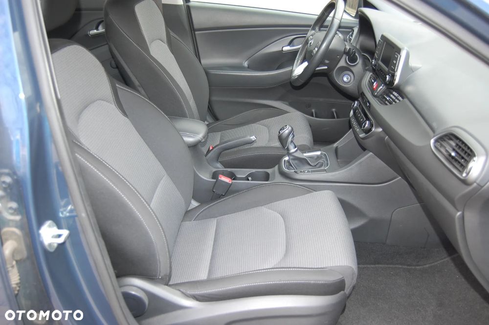 Hyundai i30 1.4 Passion Plus - 22