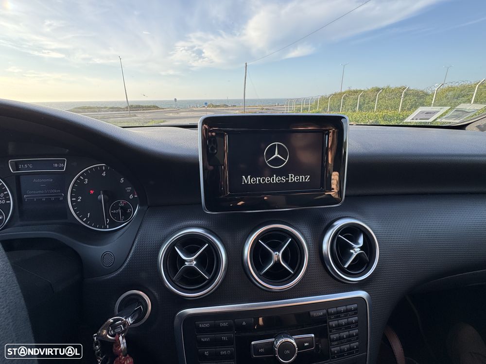 Mercedes-Benz A 160 CDi BE Urban - 10