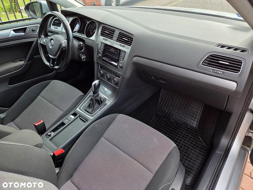 Volkswagen Golf 1.6 TDI BlueMot Trendline DSG - 14