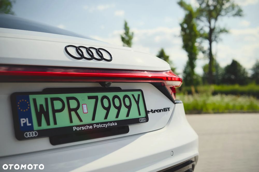 Audi RS e-tron GT - 12