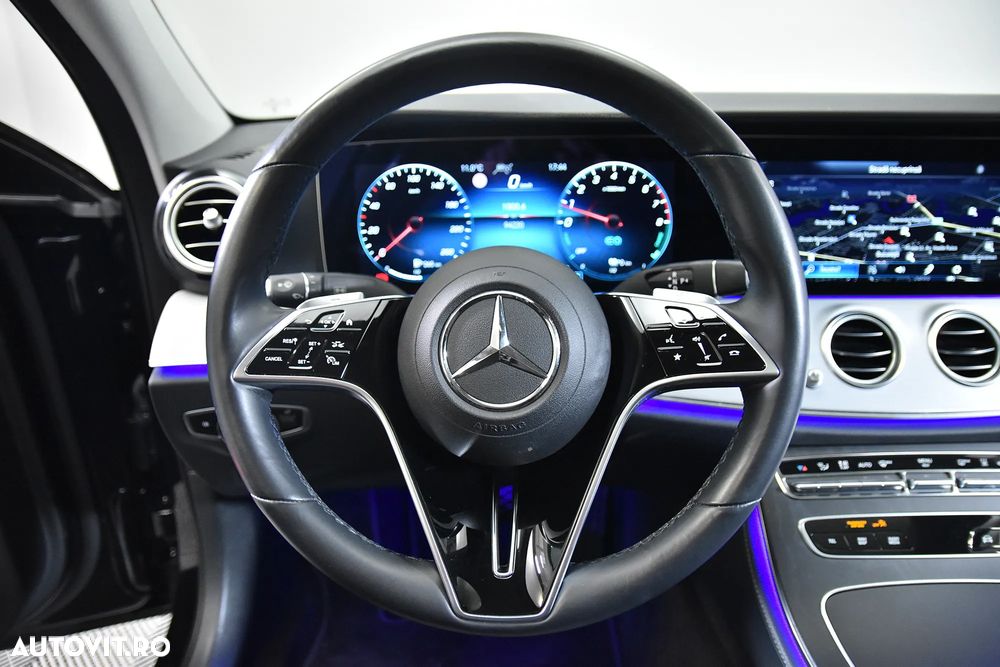 Mercedes-Benz E - 17