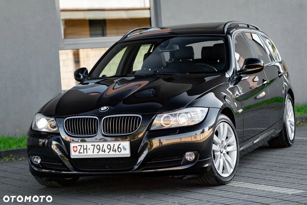 BMW Seria 3 325i xDrive Edition Lifestyle - 5