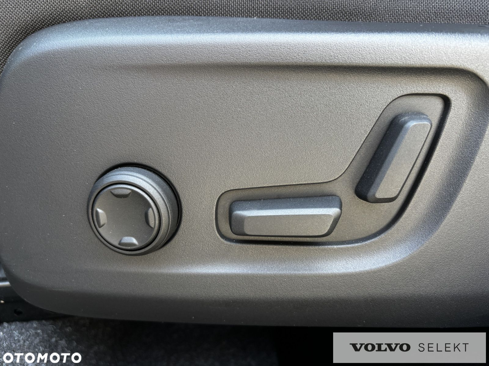 Volvo XC 40 - 11