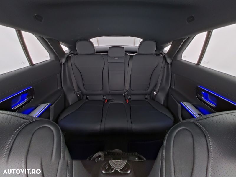 Mercedes-Benz GLC Coupe 300 de 4Matic 9G-TRONIC AMG Line Advanced - 6