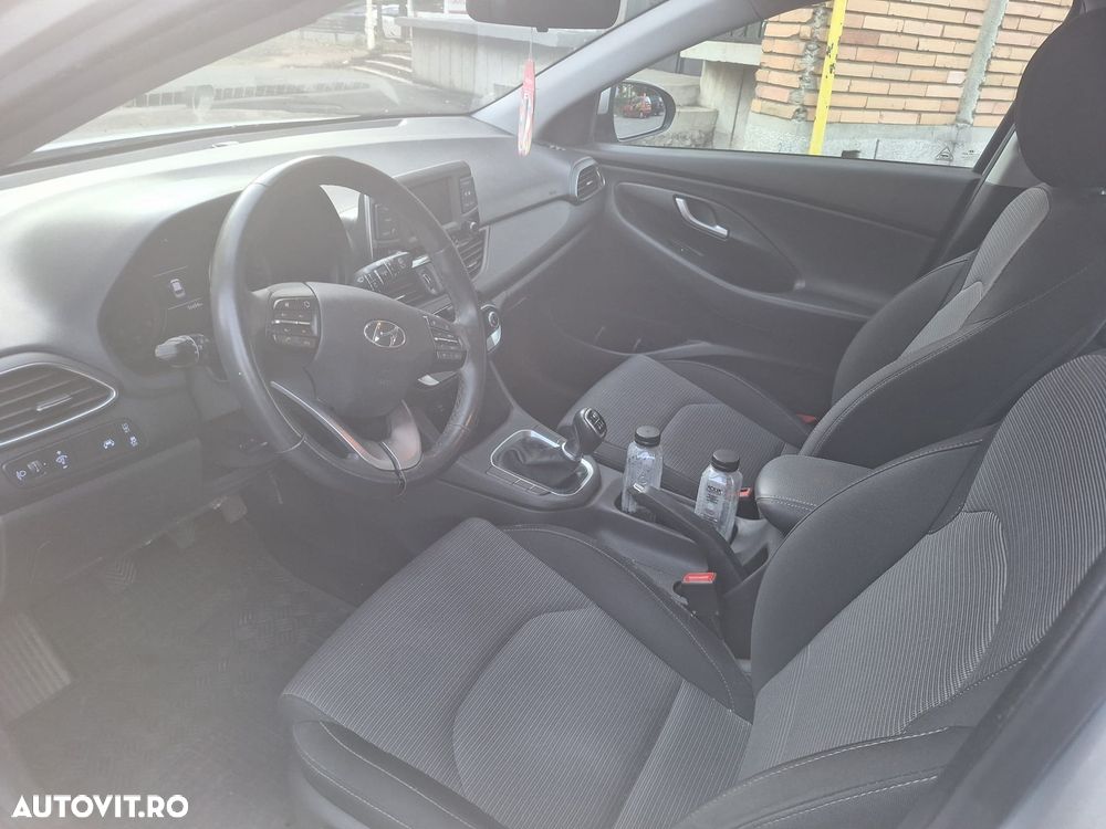 Hyundai i30 - 11