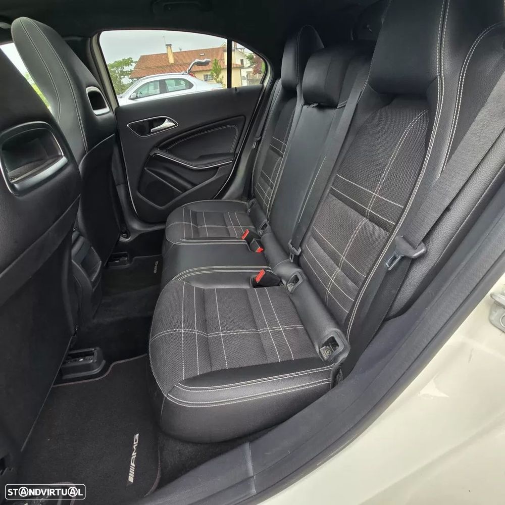 Mercedes-Benz A 180 CDI (BlueEFFICIENCY) Urban - 19