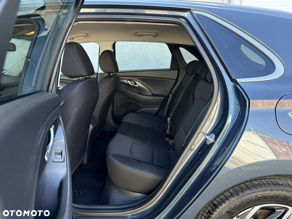 Hyundai i30 1.5 DPI Comfort - 13