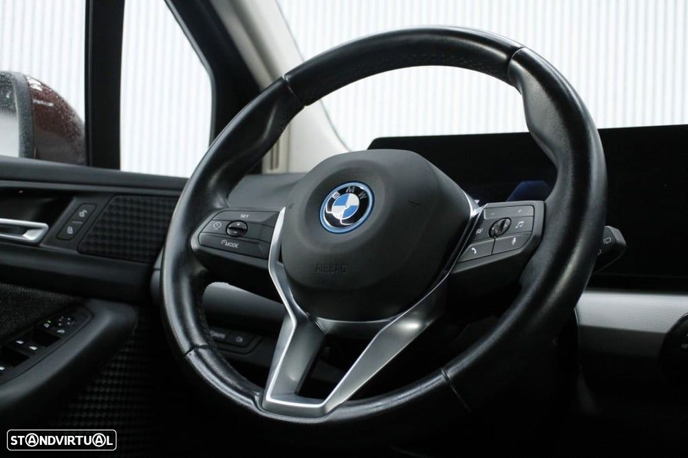 BMW 225xe Active Tourer e xDrive - 17
