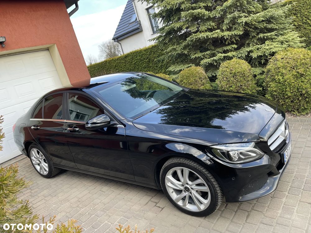 Mercedes-Benz Klasa C 180 7G-TRONIC - 3