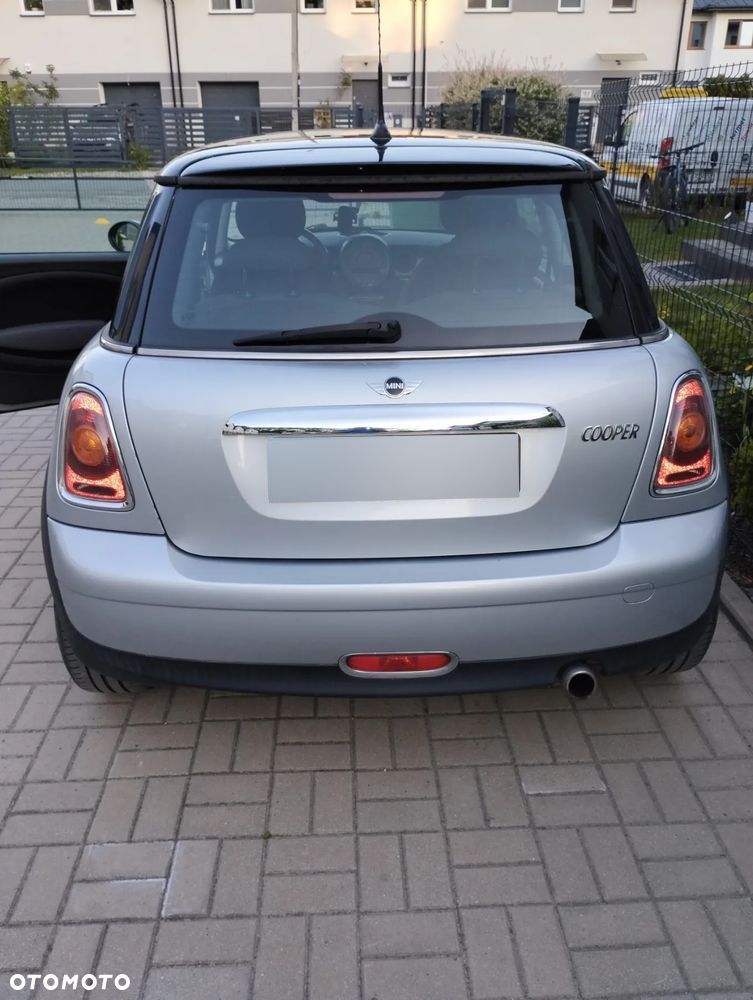 MINI Cooper Standard - 2