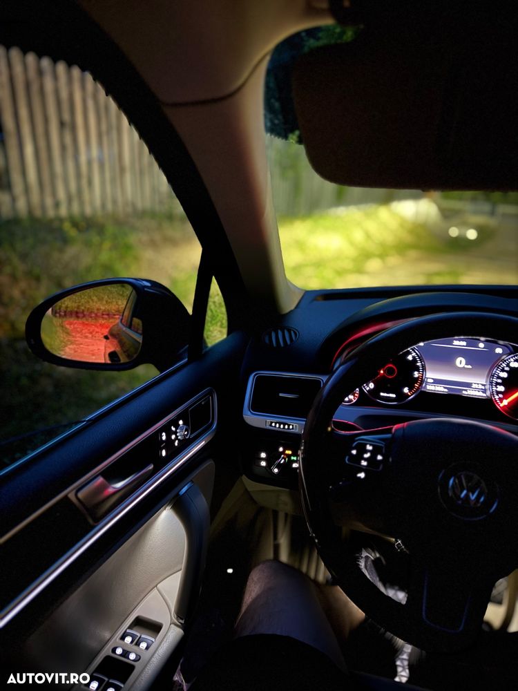 Volkswagen Touareg V6 TDI BMT Supreme Plus - 18