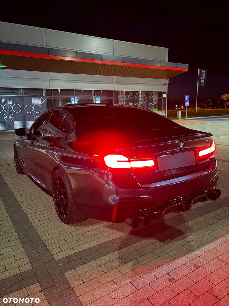 BMW Seria 5 M550i xDrive sport - 6