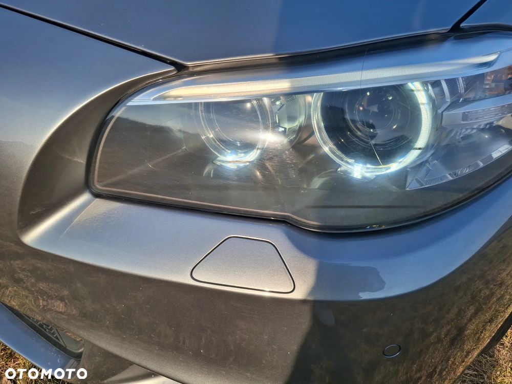 BMW Seria 5 530d xDrive - 25
