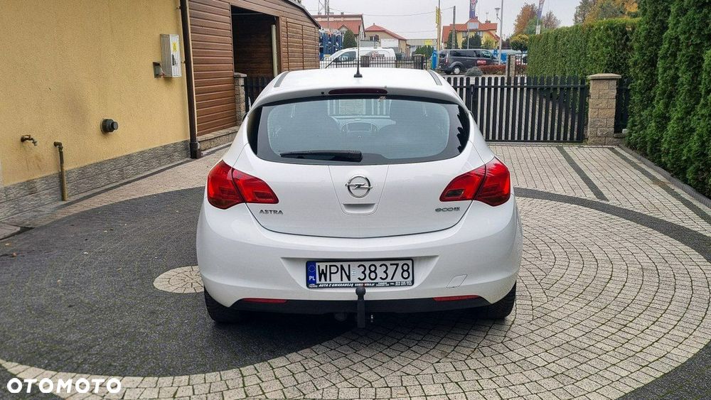 Opel Astra - 4