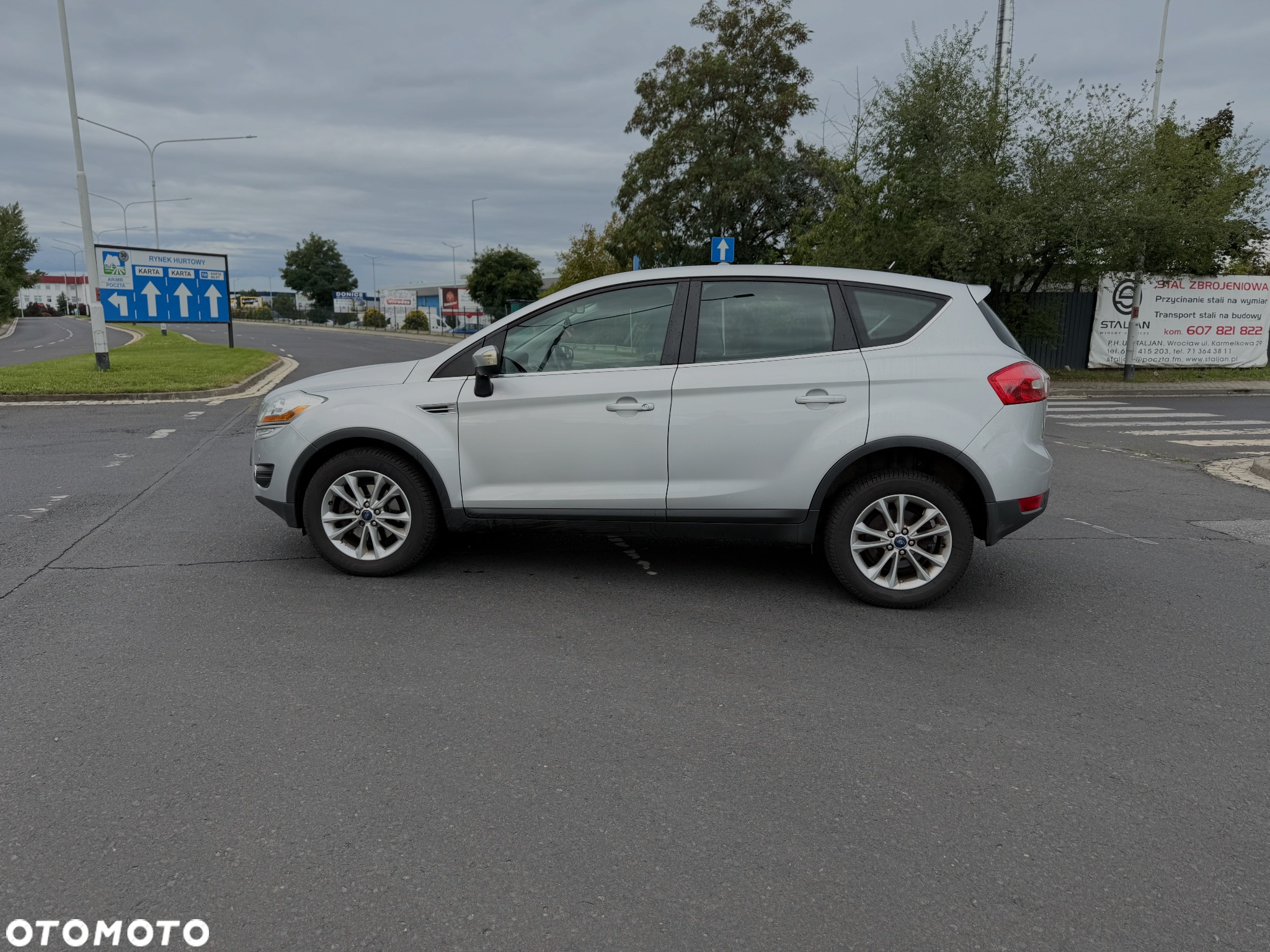 Ford Kuga - 8