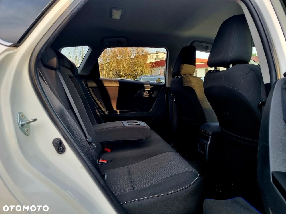 Toyota Auris - 12