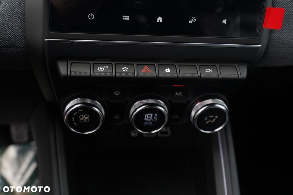 Renault Clio 1.0 TCe Techno Xtronic - 22