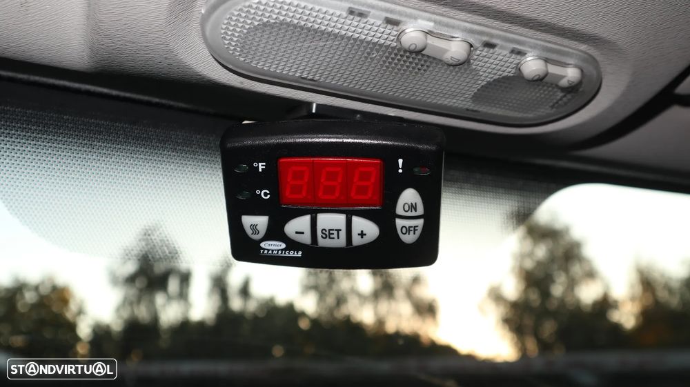 Renault Kangoo 1.5 dci 95 Frigorifica + frio parque - 14
