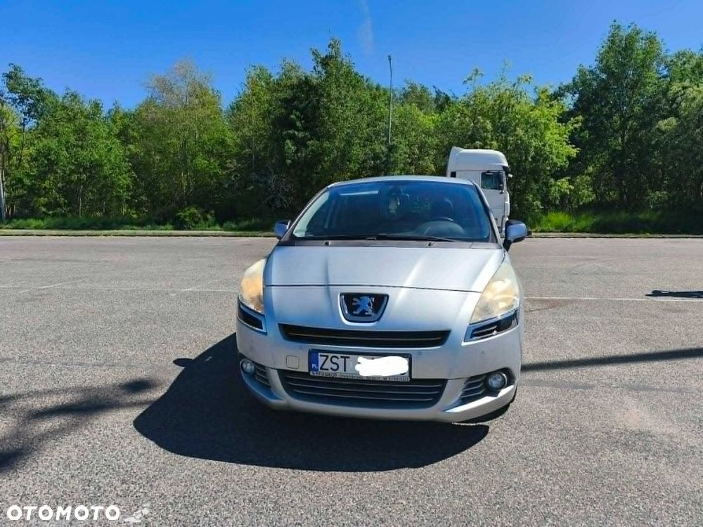 Peugeot 5008 - 1