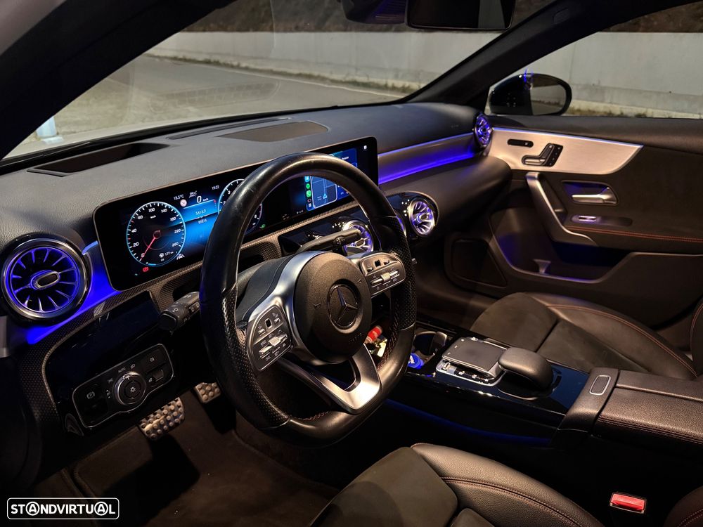 Mercedes-Benz A 200 AMG Line Aut. - 33