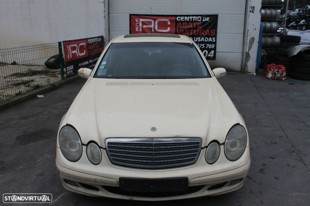 Mercedes Classe E W211 de 2004 - 3
