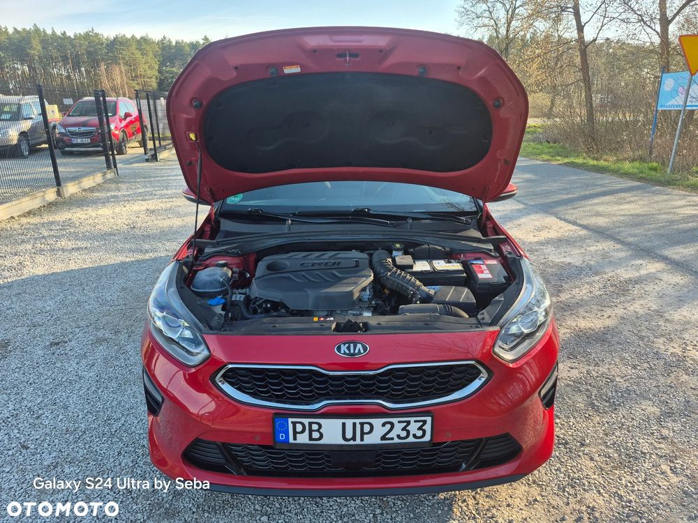 Kia Ceed 1.6 CRDi Platinum Edition - 32