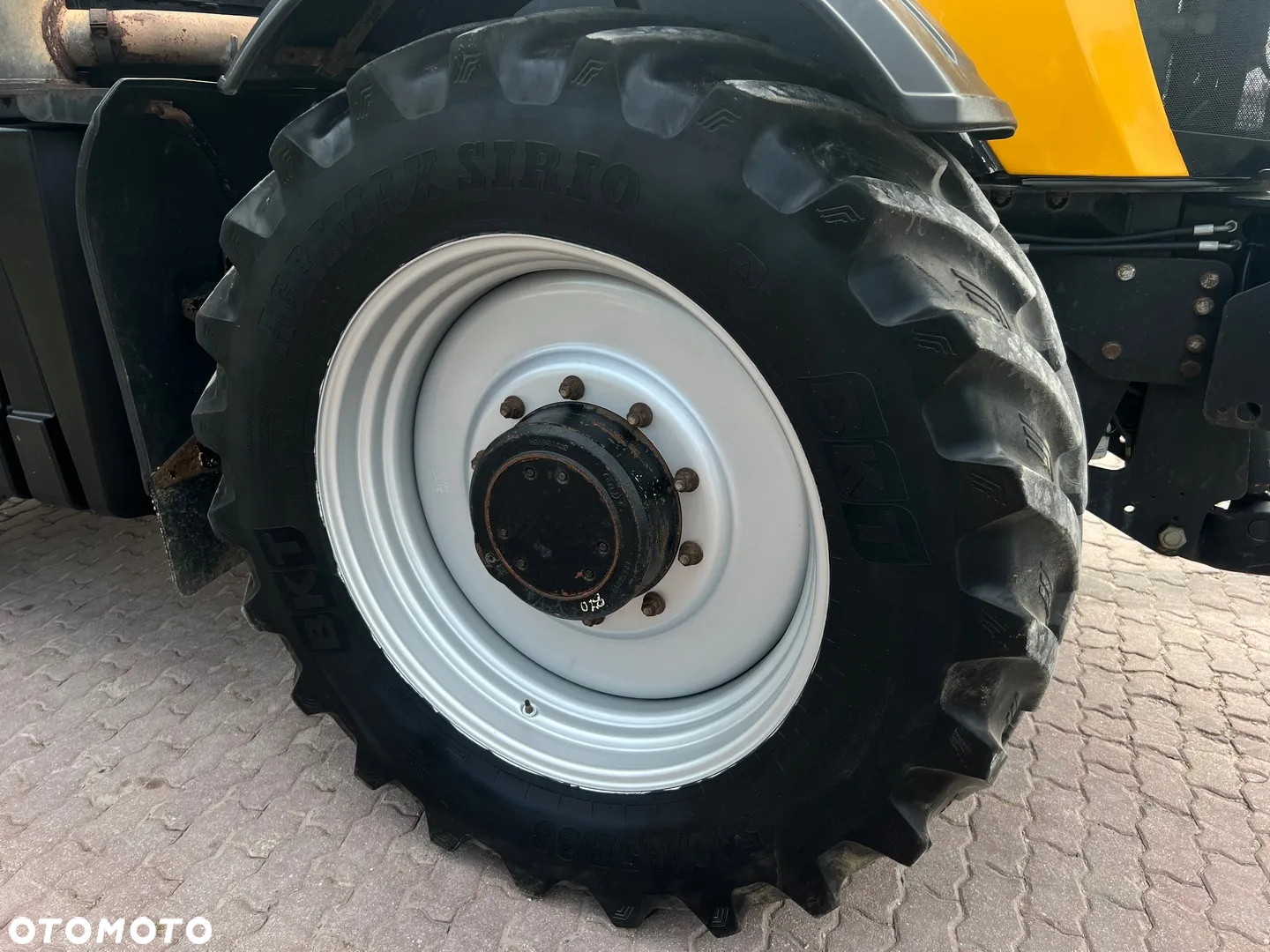 JCB Fastrac 8250 - 11