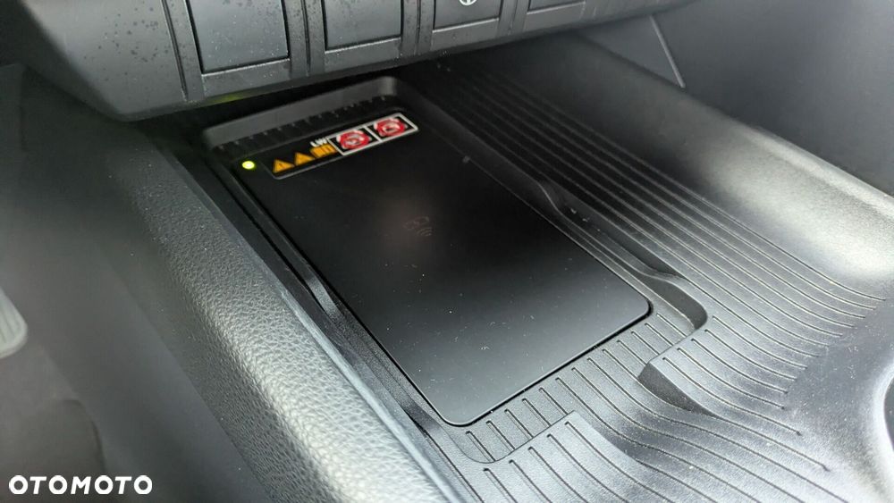 Toyota C-HR 2.0 PHEV Dynamic Force Executive - 24