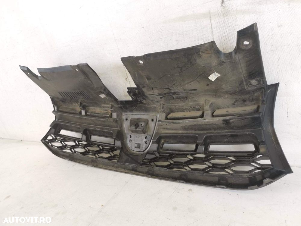 Grila Radiator Dacia  Logan 2 facelift 2017 2018 2019 2020 Originala I - 6