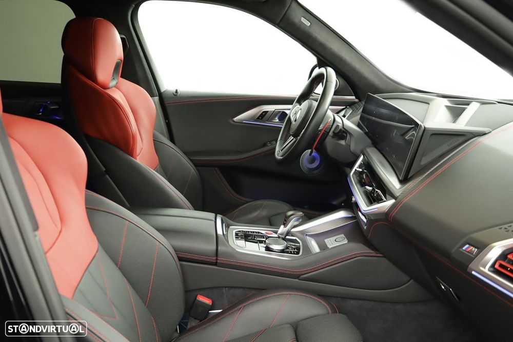 BMW XM Label Red - 28