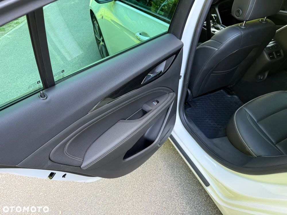 Opel Insignia 2.0 CDTI 4x4 Elite S&S - 28