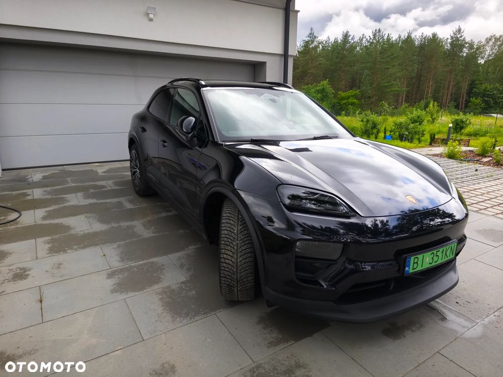 Porsche Macan - 4