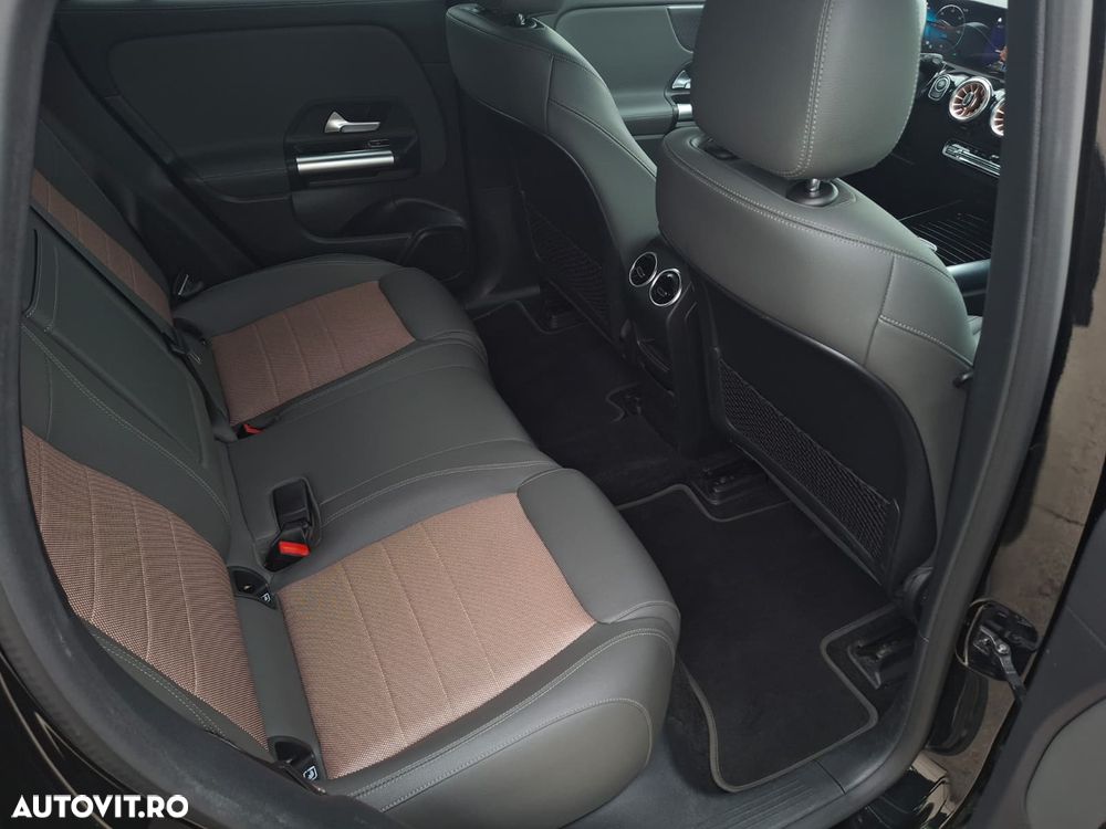 Mercedes-Benz EQA 250 - 13